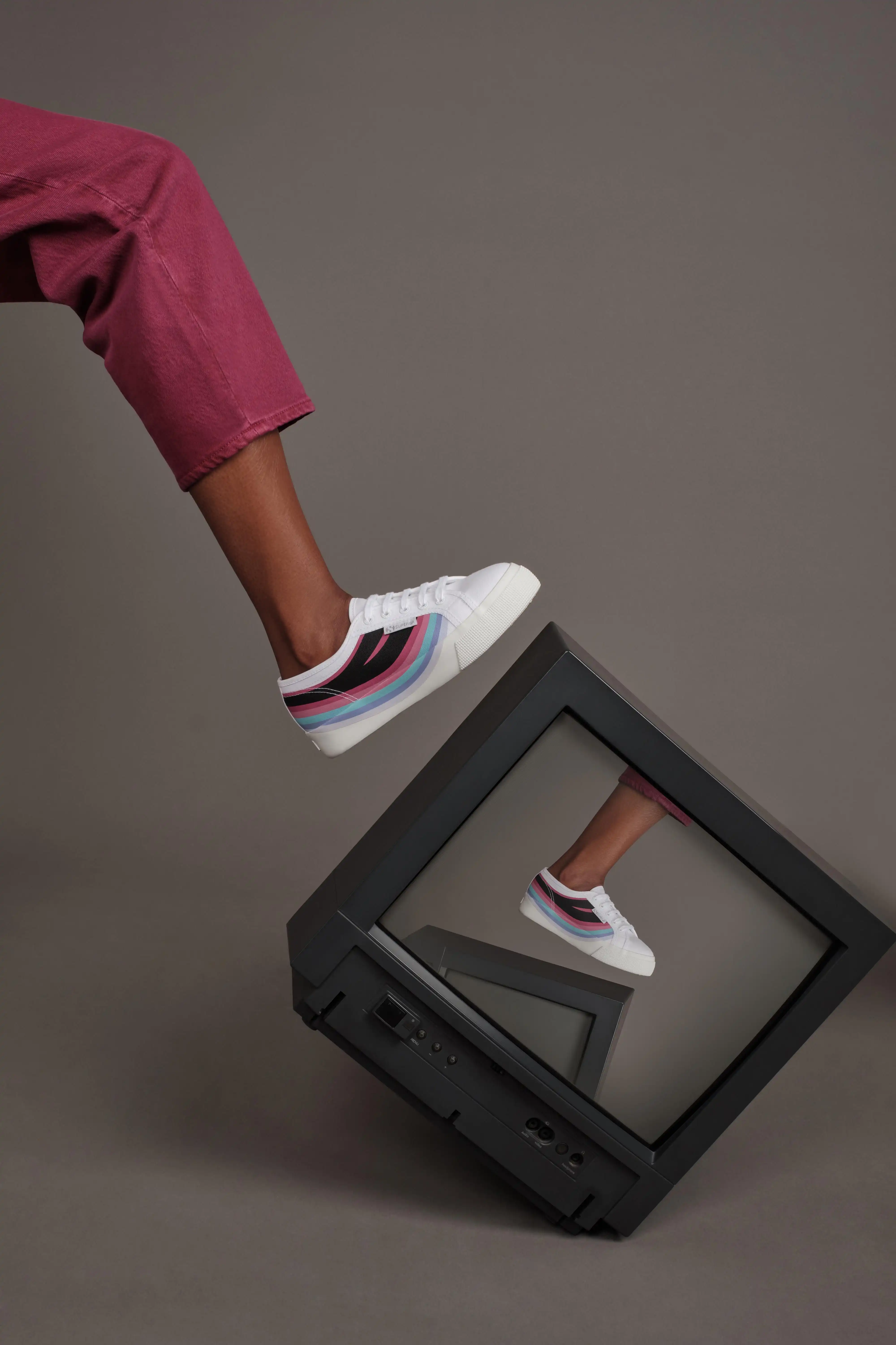 Superga-Television-3.jpg